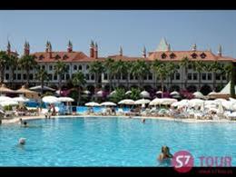 Adonis Hotel