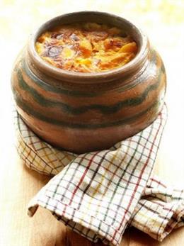 Пшенная каша с тыквой, запеченная в горшочке