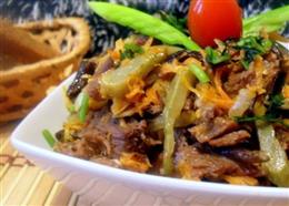 Горячий мясной салат