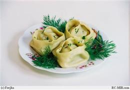 Манты с картофелем и грибами.