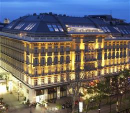 Hotel De Sers