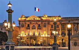 DE CRILLON