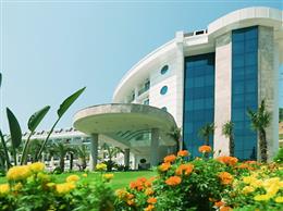 Sunland Resort Hotel