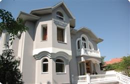 Diplomat Club