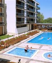 Pomorie Bay Apartments and Spa