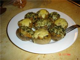Шампиньоны фаршированные